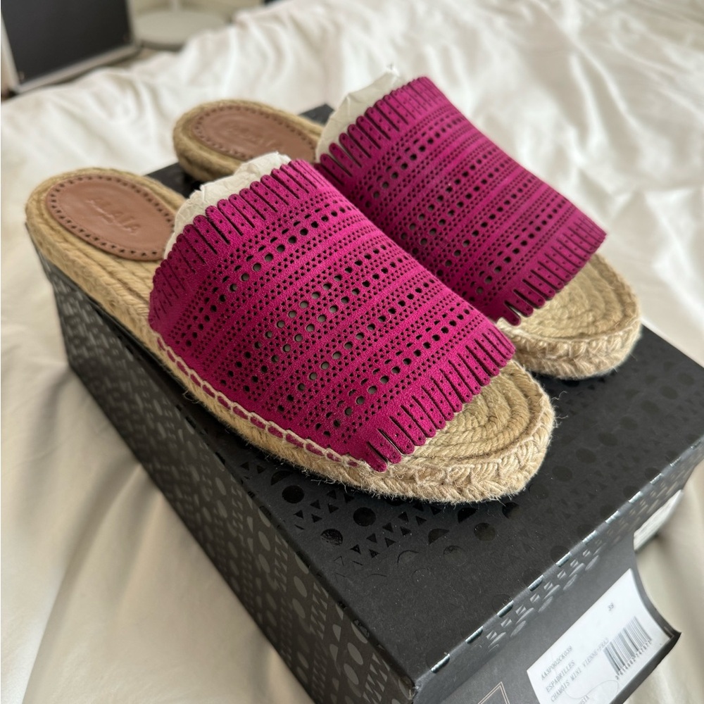 Alaïa flat Sandals